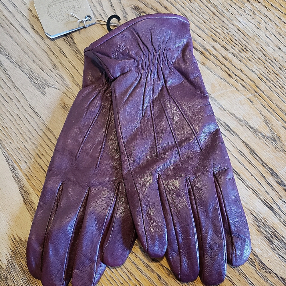 Ladie's Leather Timberland Gloves